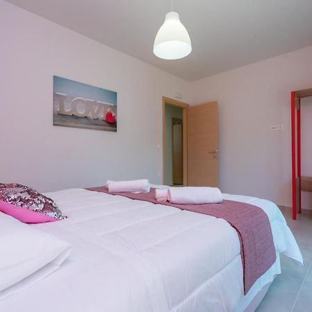 Apartment Massimo Ialysós Eksteriør bilde